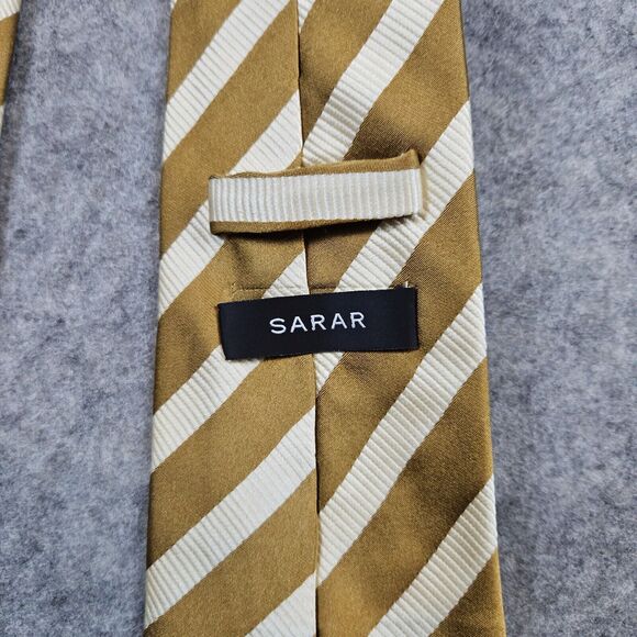 SARAR Necktie Gold & Beige Diagonal Stripes 100%‎ Silk 3.5"x60" Italian Styled - Picture 4 of 8